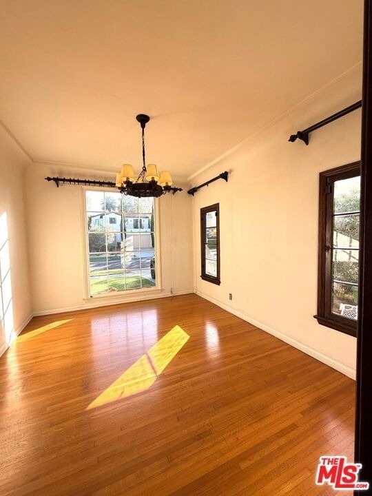 2342 Selby Avenue - Photo 8