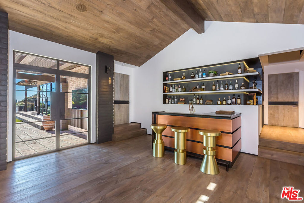 1707 Rising Glen Road - Photo 13