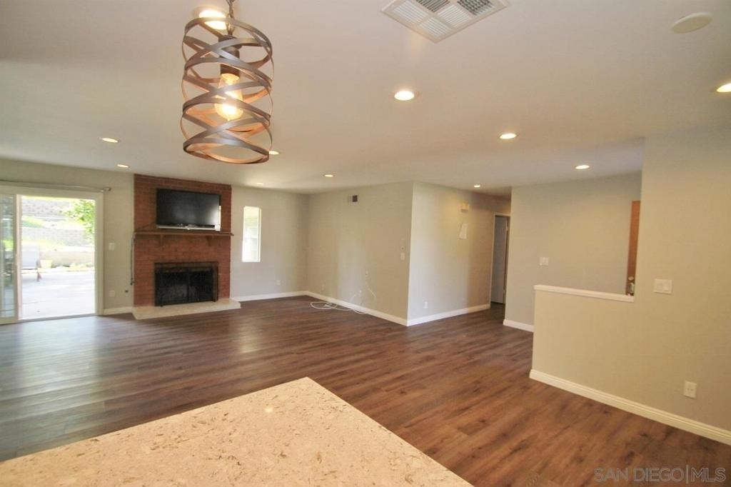 15170 Andorra Way - Photo 6