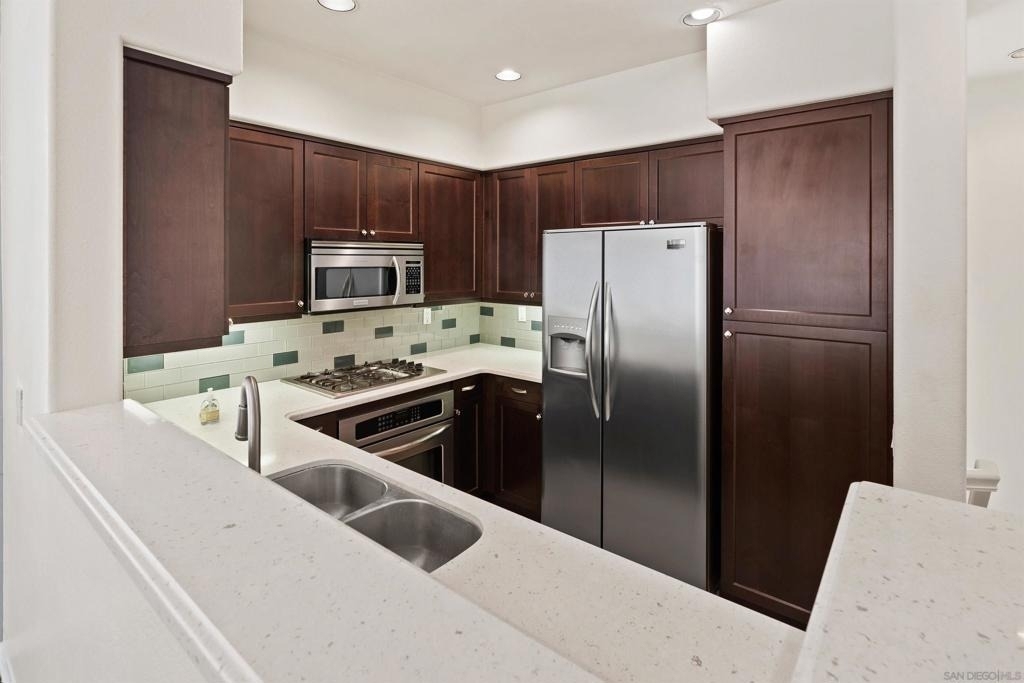 12488 Heatherton Ct - Photo 16