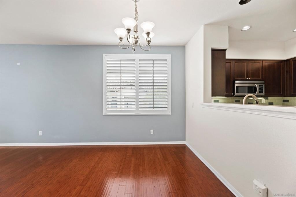 12488 Heatherton Ct - Photo 8
