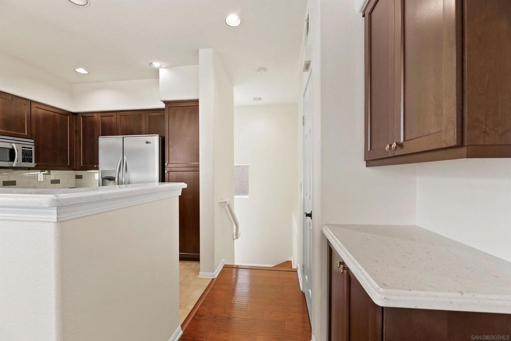 12488 Heatherton Ct - Photo 9