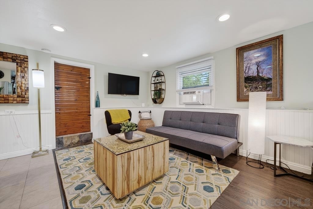 5438 Gilbert Dr - Photo 12