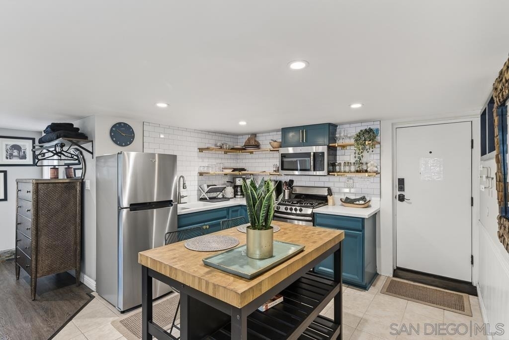 5438 Gilbert Dr - Photo 5