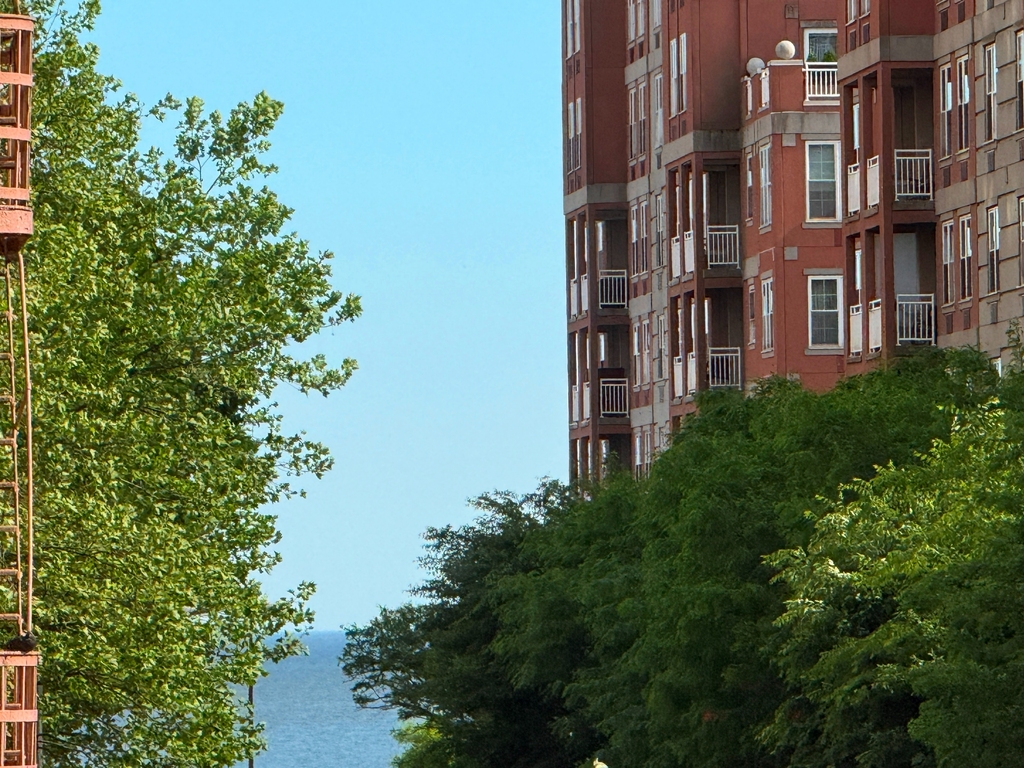 Brighton Beach - Photo 1