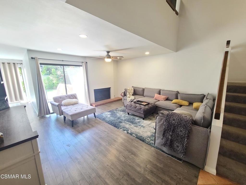 833 Shadow Lake Drive - Photo 2