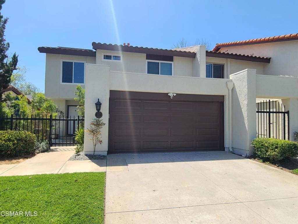 833 Shadow Lake Drive - Photo 0