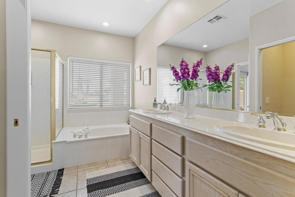 80162 Pebble Beach Drive - Photo 25