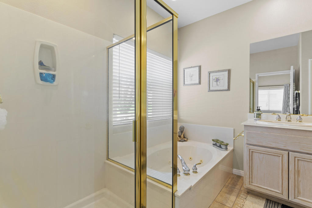 80162 Pebble Beach Drive - Photo 23