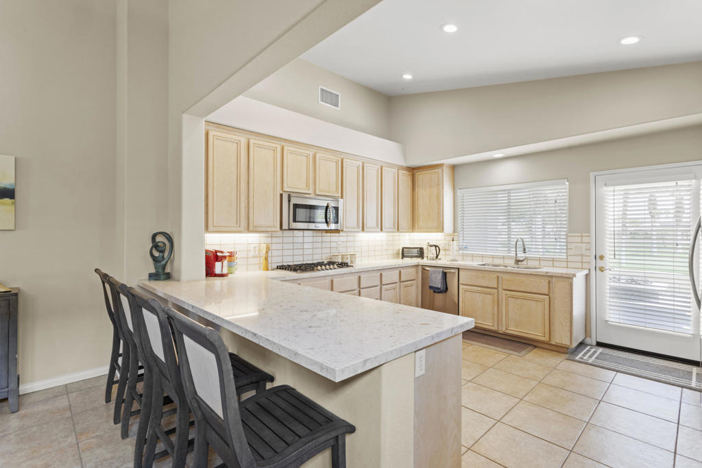 80162 Pebble Beach Drive - Photo 11