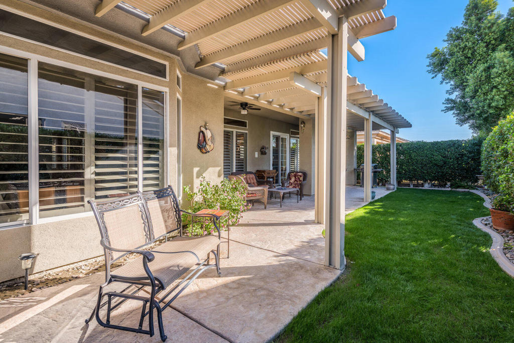 80571 Hoylake Drive - Photo 31