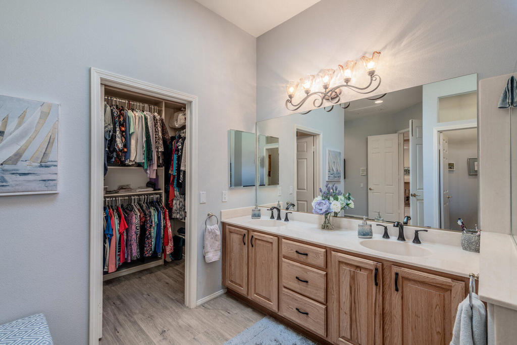 80571 Hoylake Drive - Photo 12