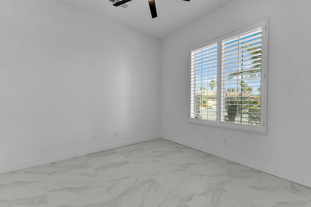 74613 Waterlily Circle - Photo 34