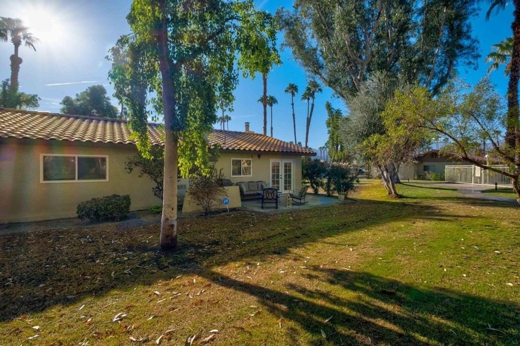 75240 Camello Court N - Photo 25