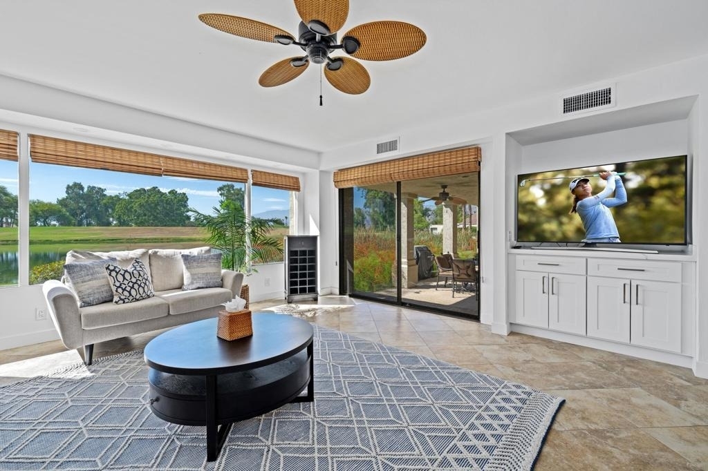 35018 Mission Hills Drive - Photo 14