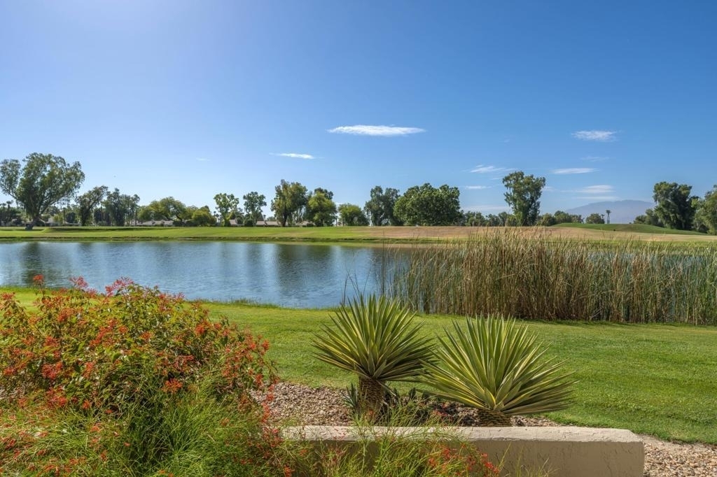 35018 Mission Hills Drive - Photo 36