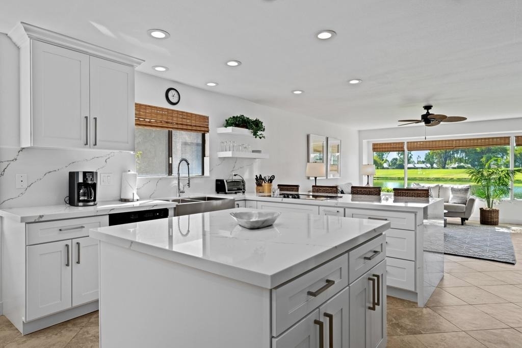35018 Mission Hills Drive - Photo 3