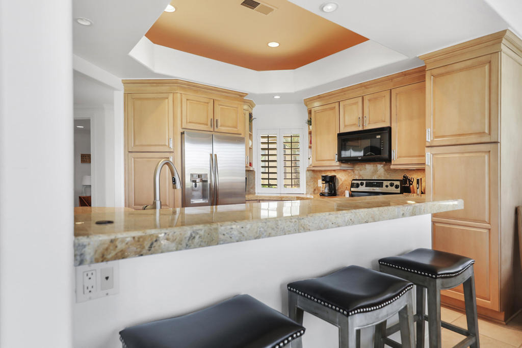 76570 Hollyhock Drive - Photo 7