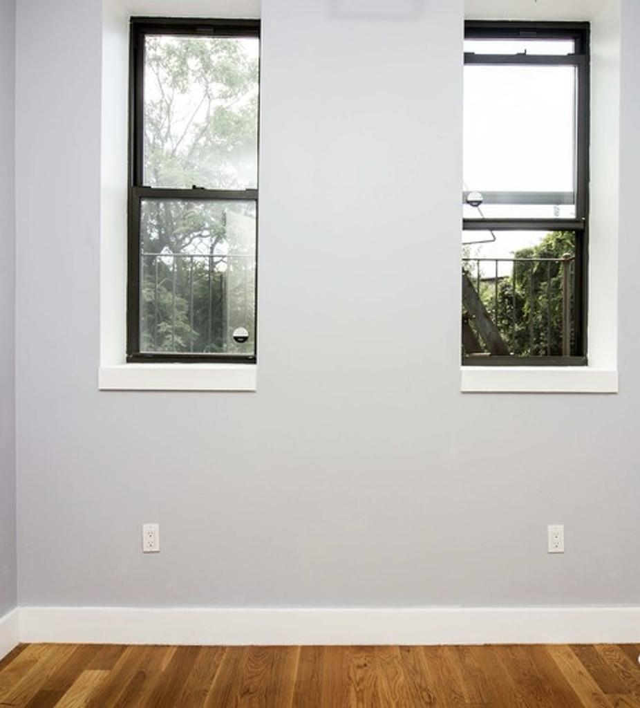 462 Pulaski Street - Photo 6