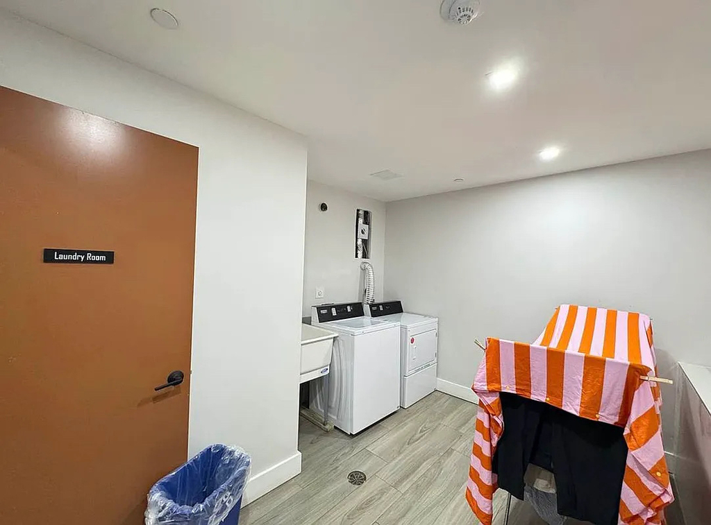 727 Dekalb Avenue - Photo 9