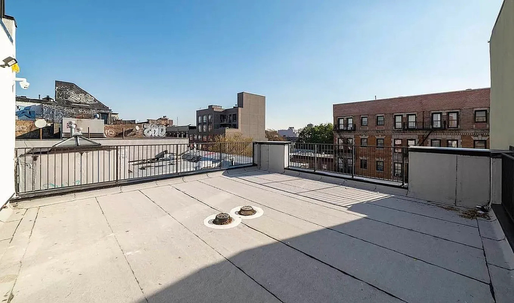 727 Dekalb Avenue - Photo 7
