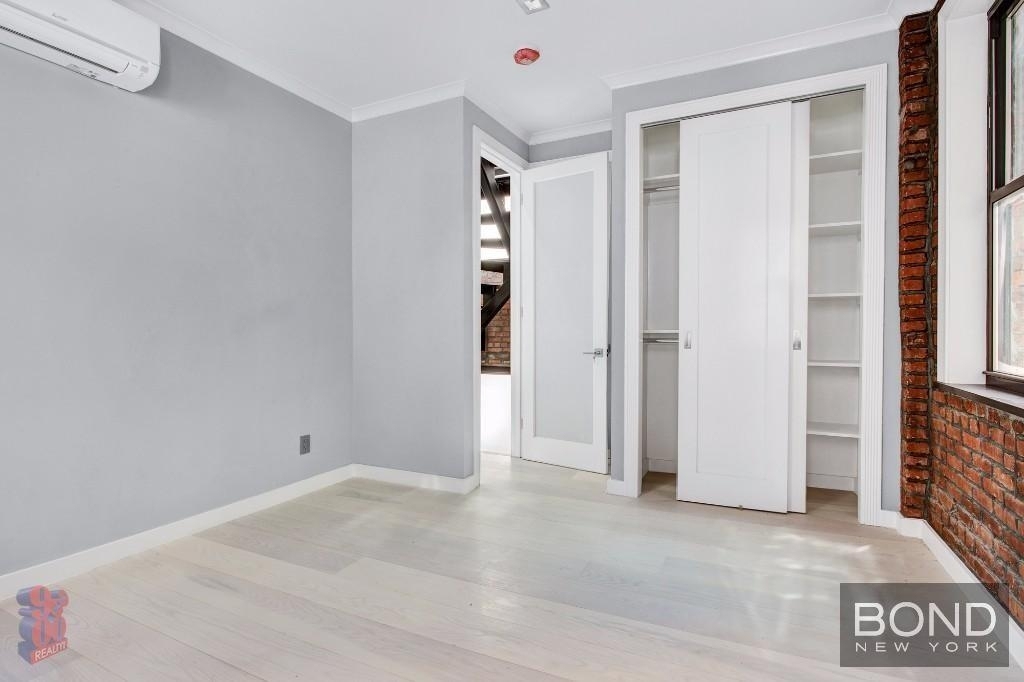 East 26th Street - Photo 10