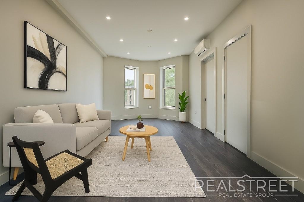 2517 Bedford Ave. - Photo 0
