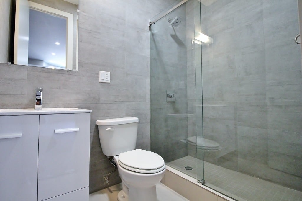 2517 Bedford Ave. - Photo 9