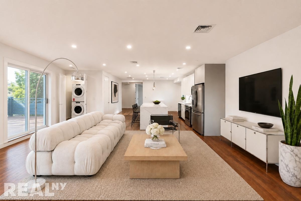 Terrace Place - Photo 2