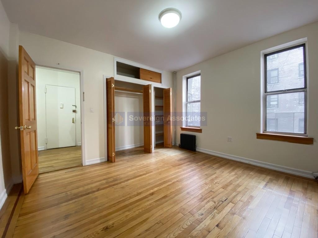 707 West 171st Street - Photo 9