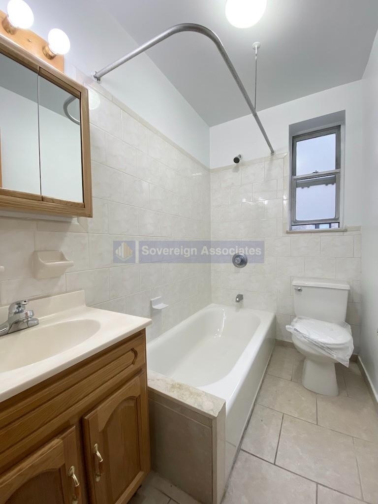 707 West 171st Street - Photo 4