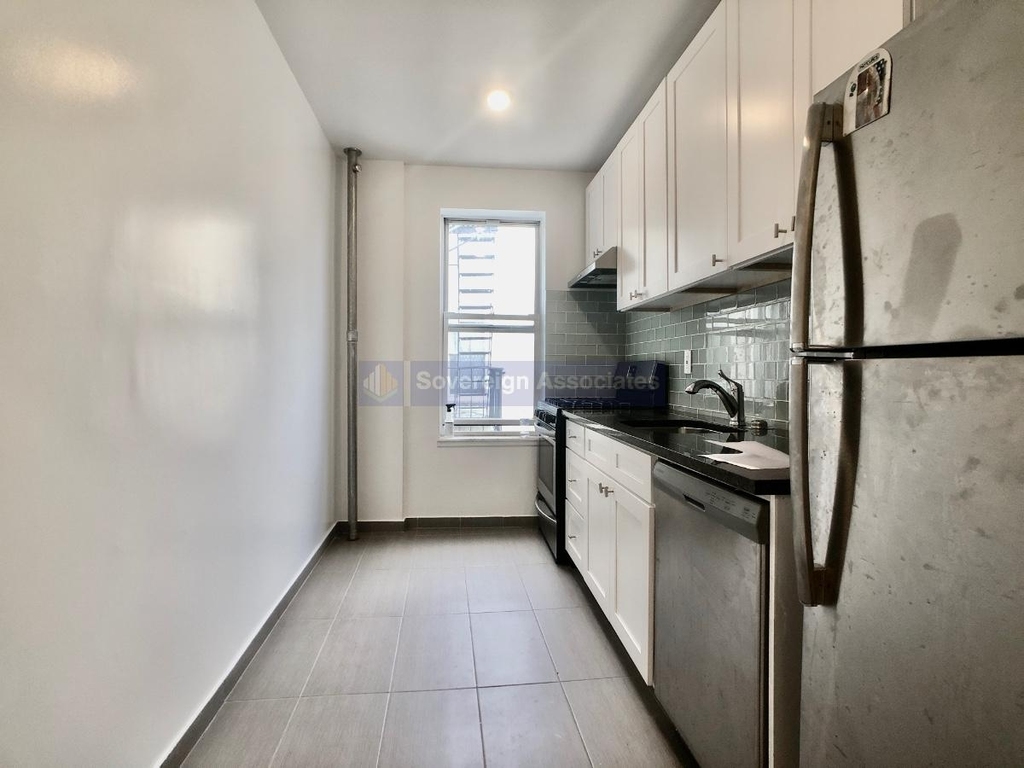 175 Pinehurst Avenue - Photo 6