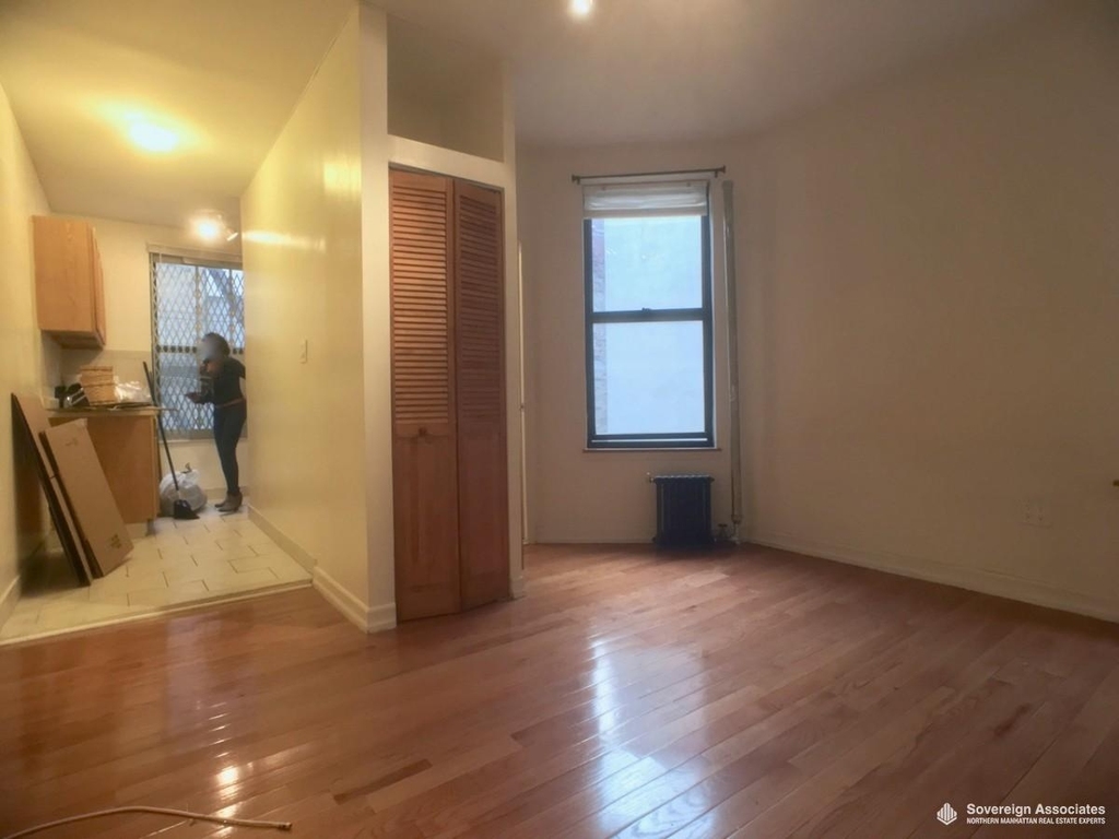3133 Broadway - Photo 4