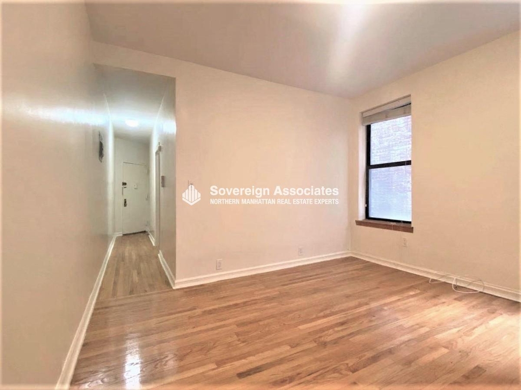 3135 Broadway - Photo 1