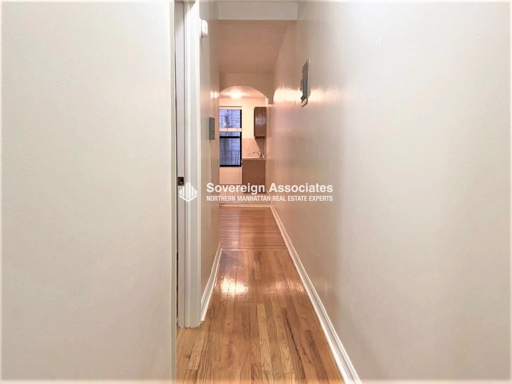 3135 Broadway - Photo 11