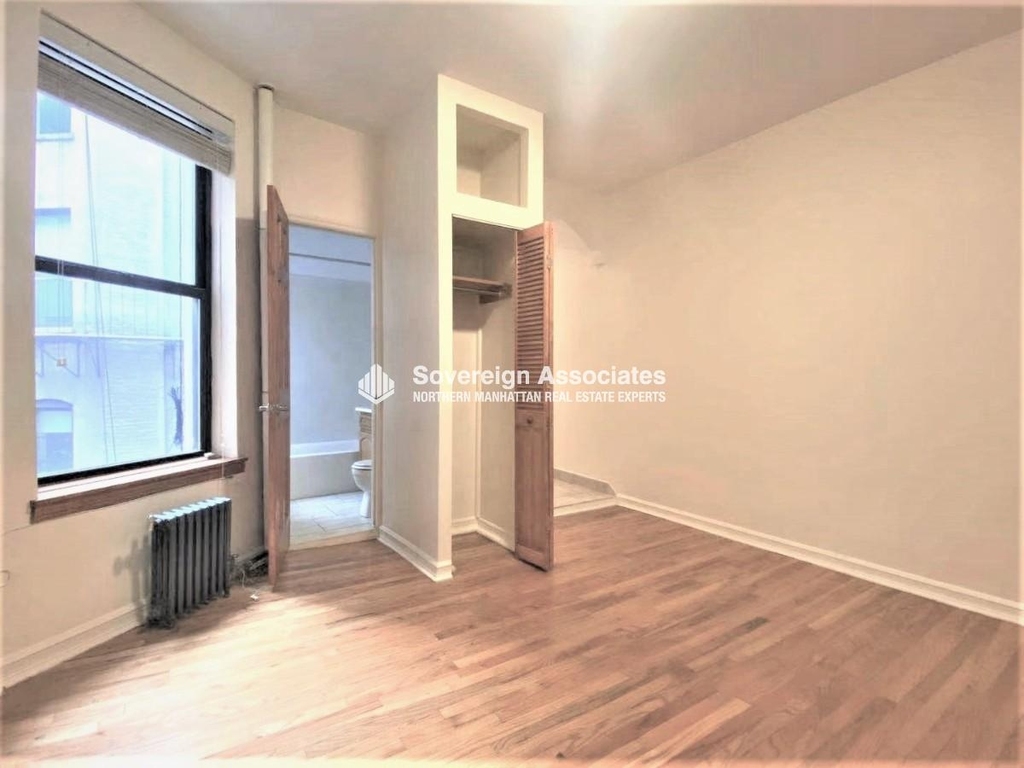 3135 Broadway - Photo 0