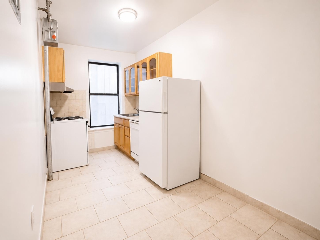 112 Haven Avenue - Photo 10