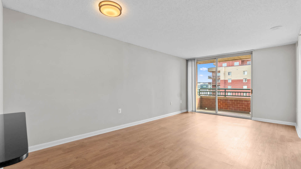 901 N. Nelson St. - Photo 0