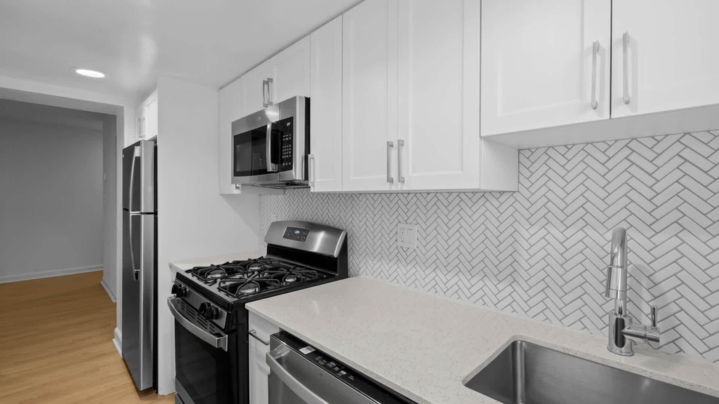 701 North Wayne Street - Photo 50