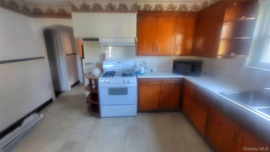 319 Mansion Street - Photo 5