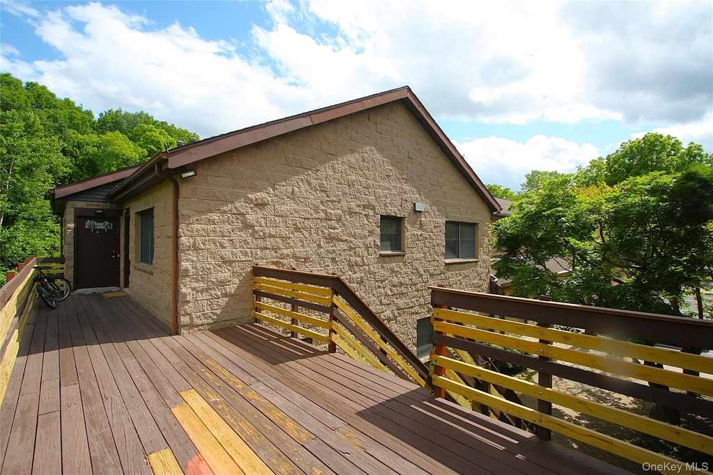 3115 Albany Post Road - Photo 10