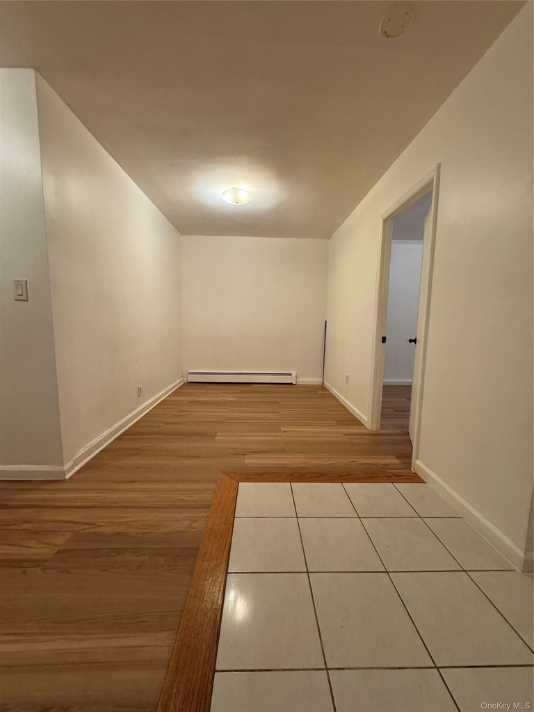 4010 149th Street - Photo 3