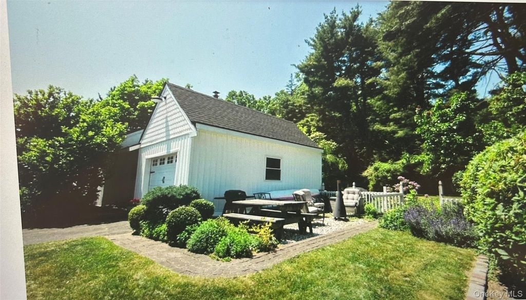 183 Main Street - Photo 15