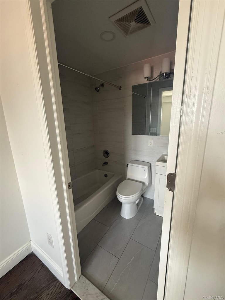 34-44 59th Street - Photo 4