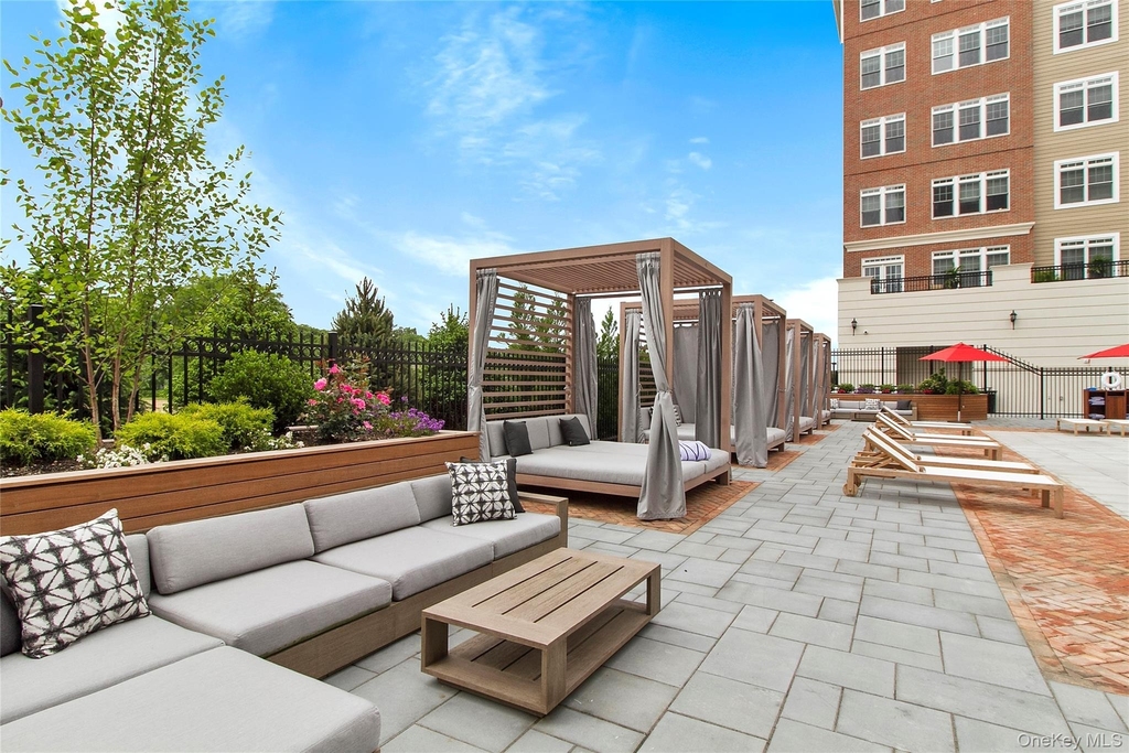 990 Corporate Drive - Photo 6