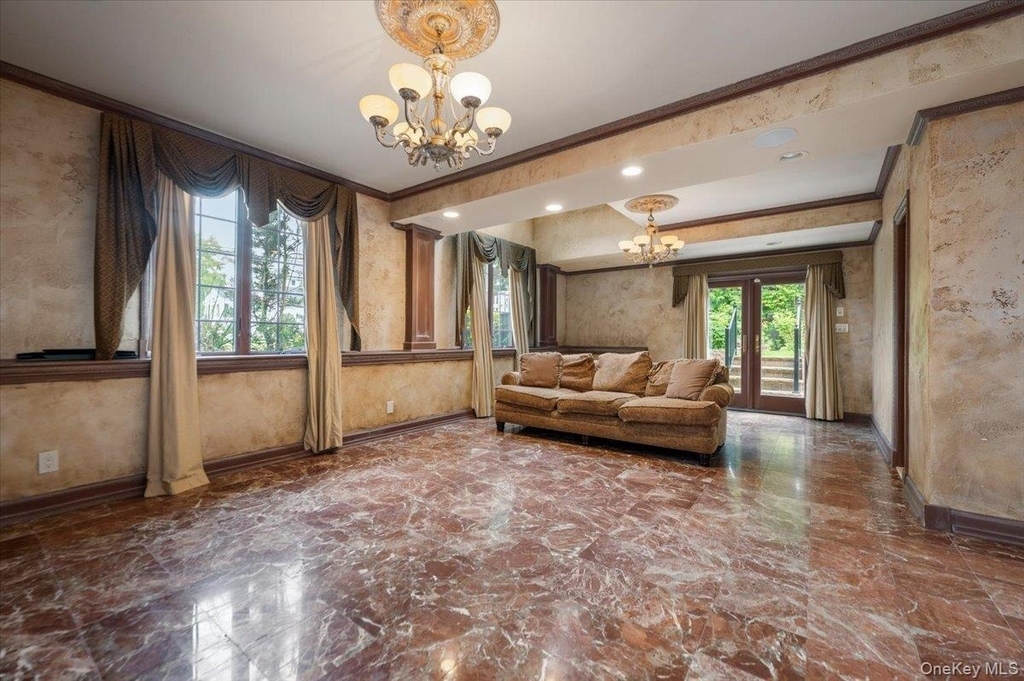 47 Shoreham Road - Photo 11