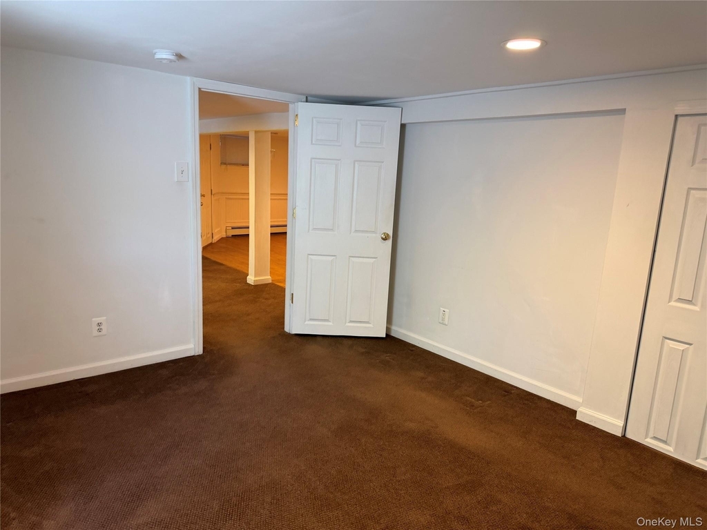 19 Laurel St - Photo 10