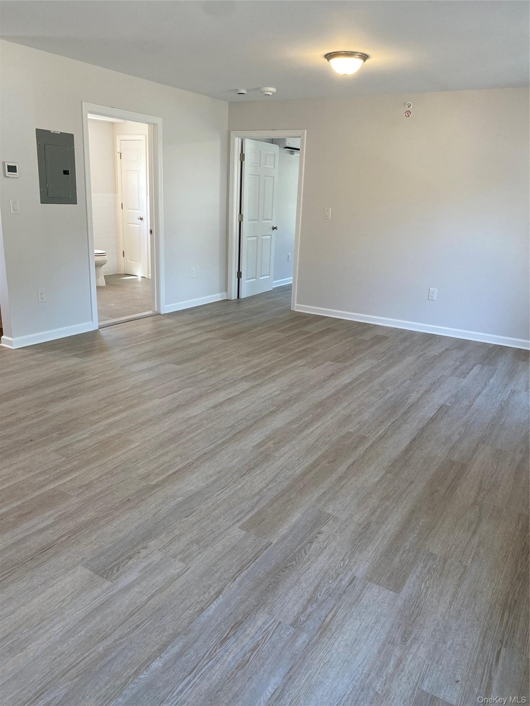 120 E Central Avenue - Photo 8