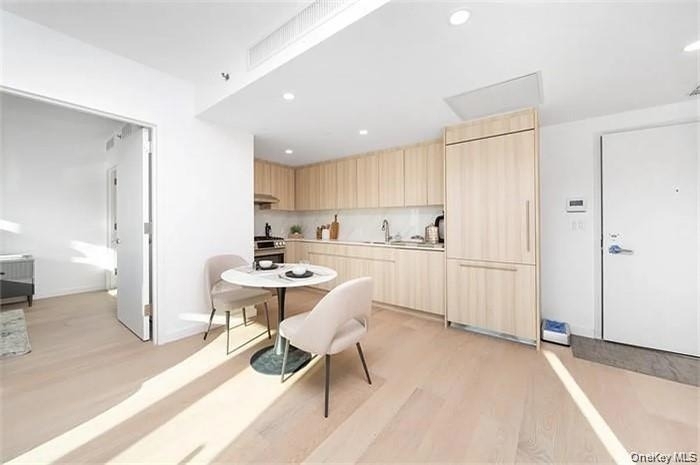 3371 Prince Street - Photo 0