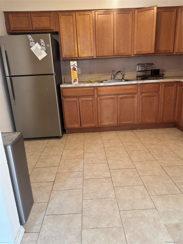 33 Hawthorne Road - Photo 4